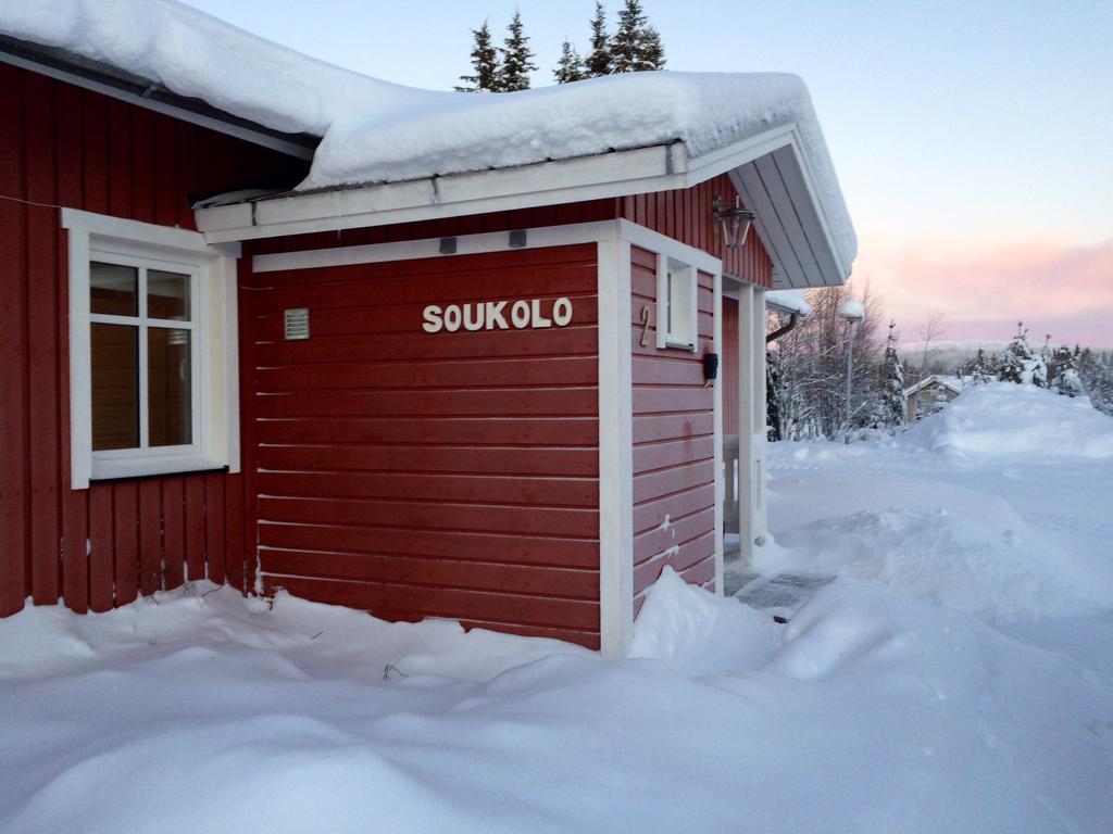Soukolo Apartments Akaslompolo Luaran gambar